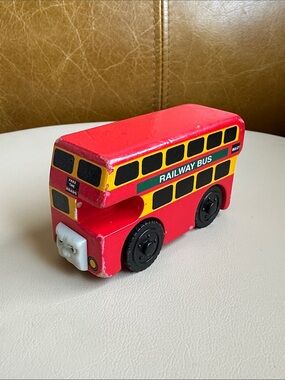Thomas & Friends - Bulgy  Red the Double-Decker Bus